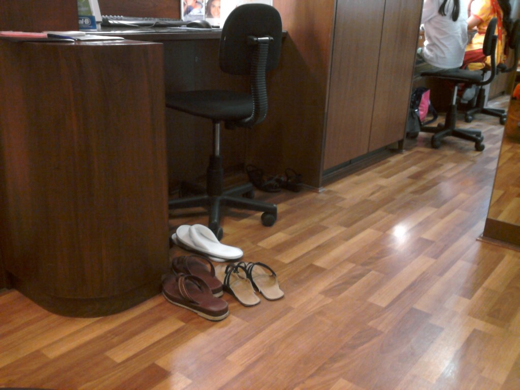 Mumbai Dentiste chaussures